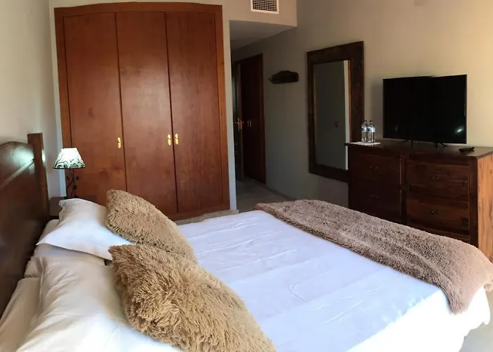 De Lujo En Puerto Santiago 1 * 圣地亚哥港